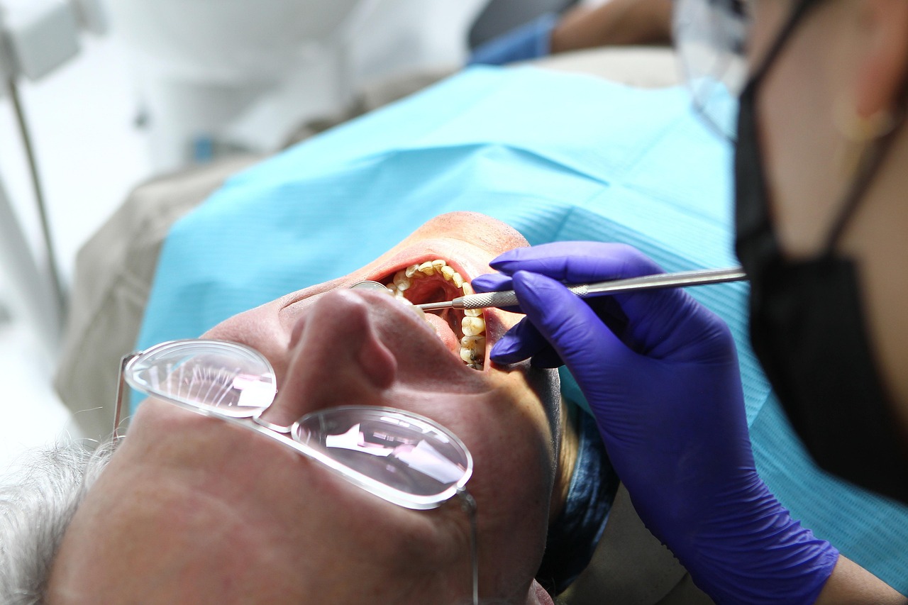 Equipo de dentistas profesionales
